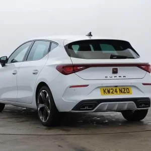 2024 Cupra Leon 1.5 TSI V1 5dr Manual Hatchback - Image 3