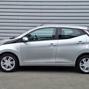 2015 Toyota AYGO 1.0 VVT-i x-pression Euro 5 5-door hatchback petrol manual - Image 5