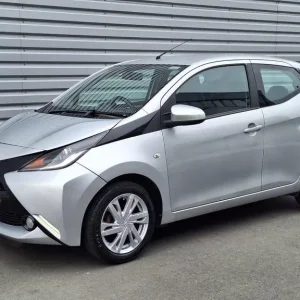 2015 Toyota AYGO 1.0 VVT-i x-pression Euro 5 5-door hatchback petrol manual - Image 7