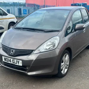 2014 Honda Jazz 1.4 i-VTEC ES Plus 5dr CVT Hatchback - Image 3