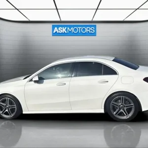 2020 Mercedes-Benz A-Class 1.3 A200 AMG Line (Premium 2) Saloon 4dr Petrol Manual Euro 6 - Image 2