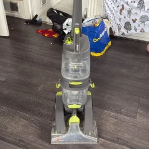 Carpet cleaner machine