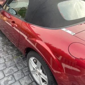 Mazda MX5 1.8 petrol manual five-speed rear wheel drive - Image 5