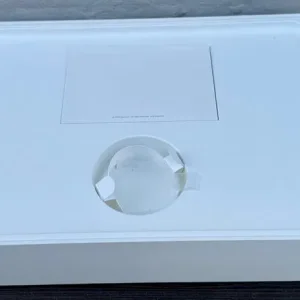 MacBook 10 12" M3 256GB 2017 Boxed - Image 4