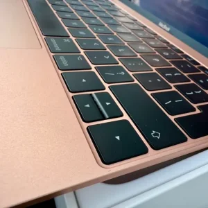 MacBook 10 12" M3 256GB 2017 Boxed - Image 7