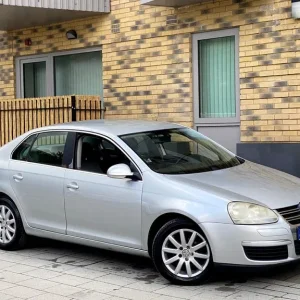 LEFT HAND DRIVE 2006 VOLKSWAGEN JETTA 1.6 FSI PETROL MANUAL | FRENCH PLATES - Image 5