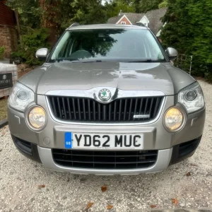 2012 Skoda Yeti 1.6 TDI CR Elegance GreenLine II 5-door hatchback - Image 8