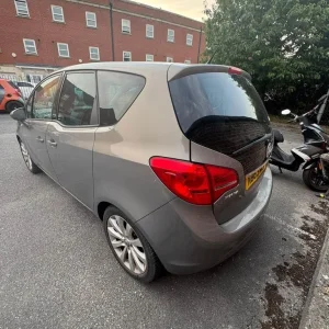 Vauxhall Meriva 2013 1.6L Diesel MPV - Image 4