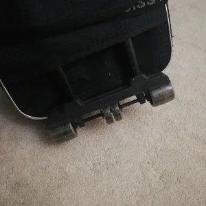 Cabin suitcase - Image 2