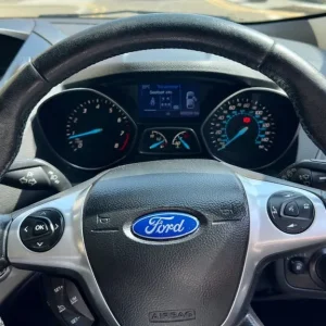Ford Kuga Hatchback 2016 Manual 1498cc 5-door - Image 8