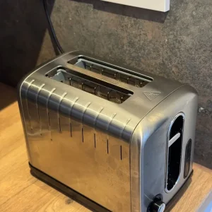 Stainless Steel 2-Slice Toaster - Image 2