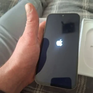 iPhone 16 Pro 1TB Titanium - Image 2