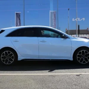 2024 Kia Ceed Gt Line Hatchback – Fusion White, 1.5 T GDi, Manual, 5-door - Image 3