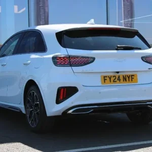 2024 Kia Ceed Gt Line Hatchback – Fusion White, 1.5 T GDi, Manual, 5-door - Image 6