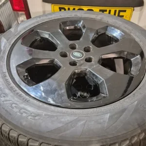 Range rover 20 inch alloy wheels