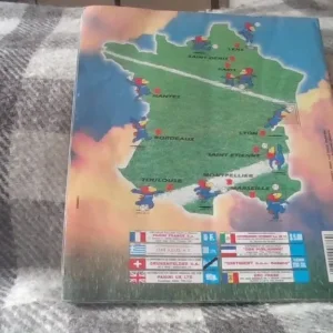 France '98 World Cup Football Sticker Book - Image 2