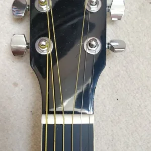 Acoustic guitar - Image 3