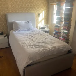 2x Gas lift single beds - grey