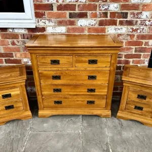 Matching Solid Oak Chest of Drawers and Pair of Bedside Tables - Image 2