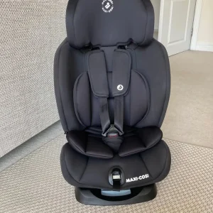 Maxi-Cosi Titan Isofix Car Seat 9 months - 12 years