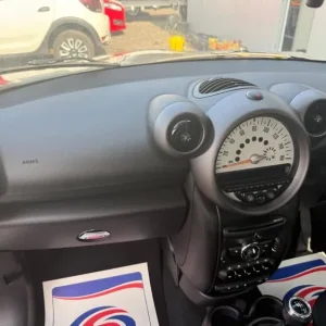 2011 MINI Countryman Cooper 1.6 - Image 6