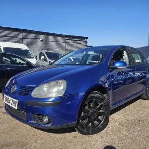 VOLKSWAGEN GOLF 1.6 PETROL 5 DOOR HATCHBACK MANUAL - Image 3