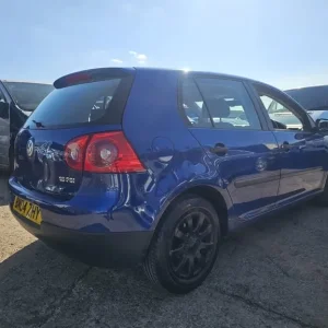 VOLKSWAGEN GOLF 1.6 PETROL 5 DOOR HATCHBACK MANUAL - Image 7
