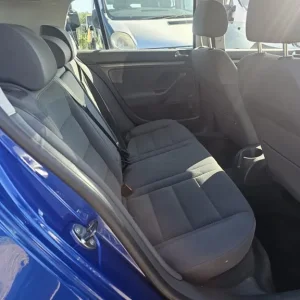 VOLKSWAGEN GOLF 1.6 PETROL 5 DOOR HATCHBACK MANUAL - Image 8