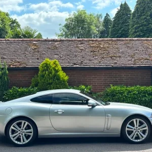 2010 Jaguar XK 5.0 V8 Coupe - Image 5
