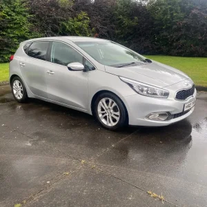 2013 Kia Ceed Hatchback Manual - Image 3