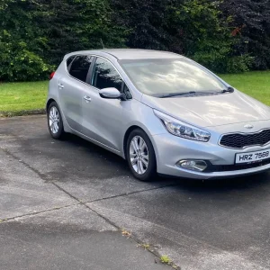 2013 Kia Ceed Hatchback Manual - Image 4