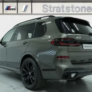 2025 BMW X7 xDrive40d MHT M Sport 5dr Step Auto SUV Diesel Automatic - Image 2