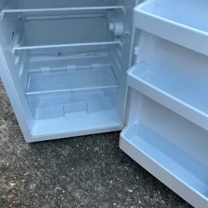 Very clean undercounter fridge