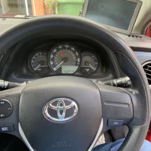 Toyota Auris Estate 2014 Manual 1364cc 5-door - Image 8