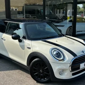 2019 MINI Cooper Classic 1.5 Petrol Manual Hatchback - Image 6