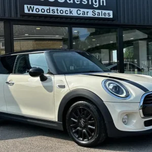 2019 MINI Cooper Classic 1.5 Petrol Manual Hatchback - Image 7