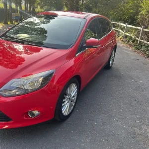 2013 Ford Focus 1.0 EcoBoost Zetec 5dr Hatchback Petrol Manual - Image 5