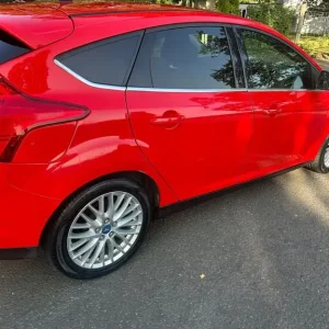 2013 Ford Focus 1.0 EcoBoost Zetec 5dr Hatchback Petrol Manual - Image 7