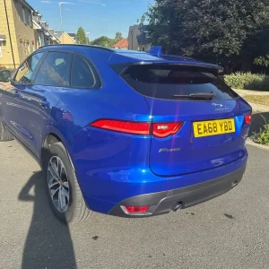 2018 Jaguar F-Pace Estate - Image 3