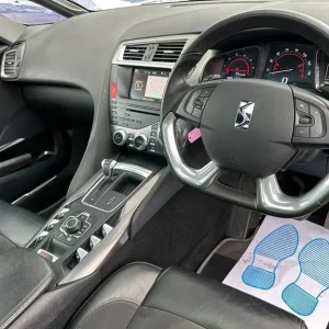 2015 Citroen DS5 1.6 e-HDi 115 Airdream DStyle 5-door hatchback - Image 2