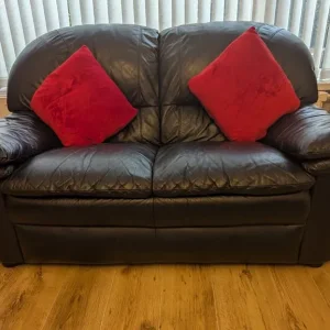 Black leather sofa settee 3, 2 & 1