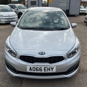 KIA CEED 1.4 SR7 2016 - Image 4