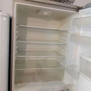 Beko fridge freezer - Image 2