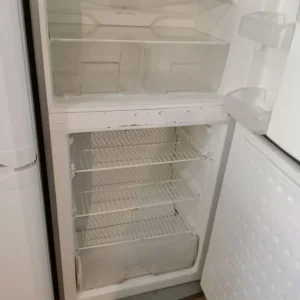 Beko fridge freezer - Image 3