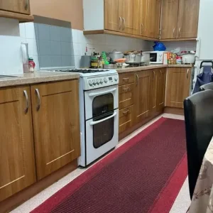 2/3 BEDROOM PROPERTY IN NEWHAM AREA
