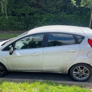 Ford Fiesta Hatchback 2016 Manual 1498cc 5-door - Image 4