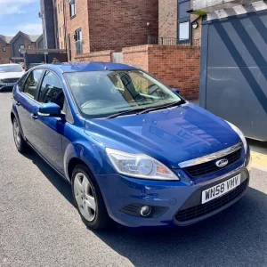 Ford Focus 1.6 2009 Manual Hatchback - Image 2