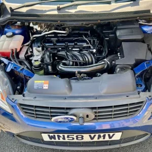 Ford Focus 1.6 2009 Manual Hatchback - Image 5