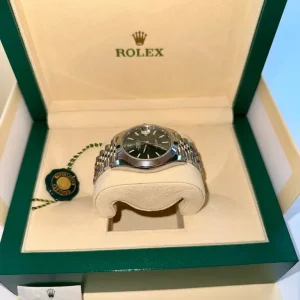 Rolex Datejust 41 Mint Green Jubilee (Box & Papers included - 2024) - Image 7