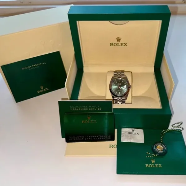 Rolex Datejust 41 Mint Green Jubilee (Box & Papers included - 2024)